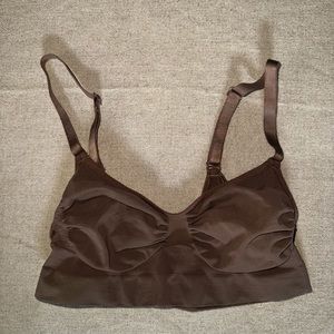 NEW Skims sculpting bralette L/XL